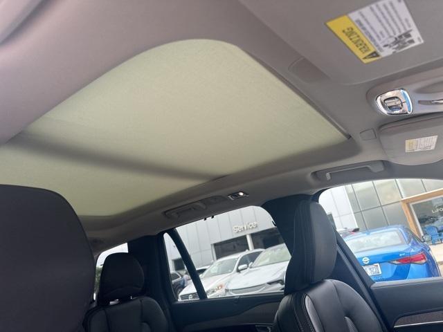 used 2022 Volvo XC90 car, priced at $38,366