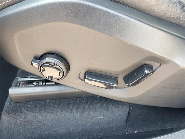 used 2022 Volvo XC90 car, priced at $33,000