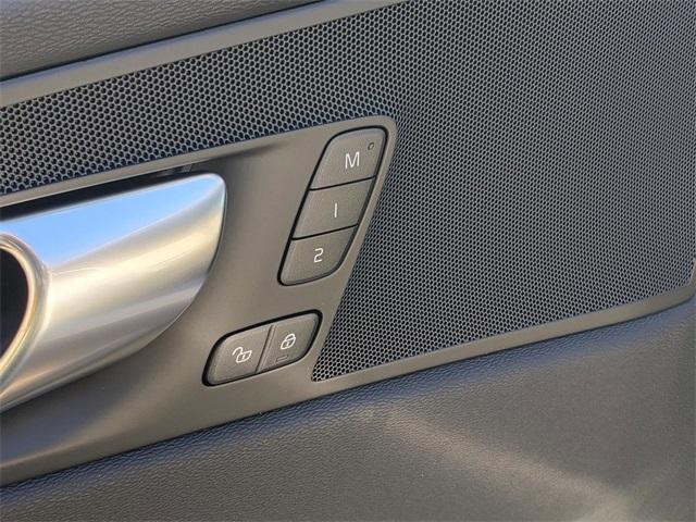 new 2026 Volvo XC60 car, priced at $54,985