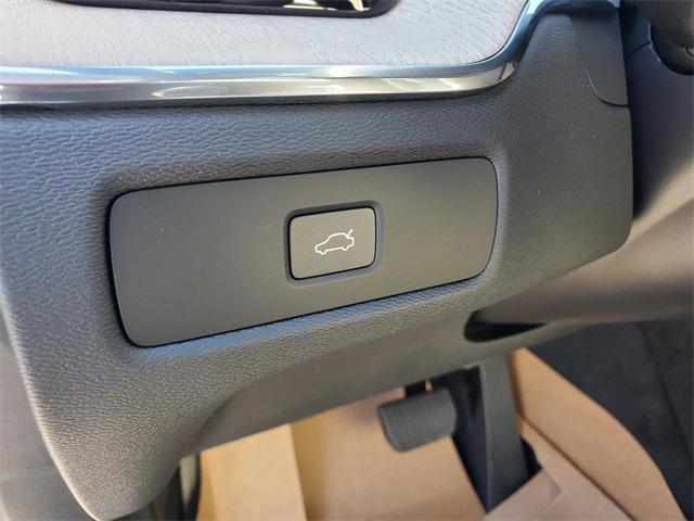 new 2026 Volvo XC60 car, priced at $54,985