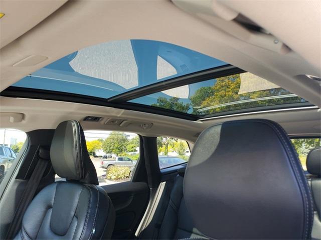used 2021 Volvo XC60 car, priced at $32,210