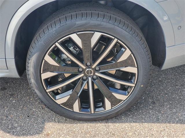 new 2025 Volvo XC90 Plug-In Hybrid car, priced at $77,805