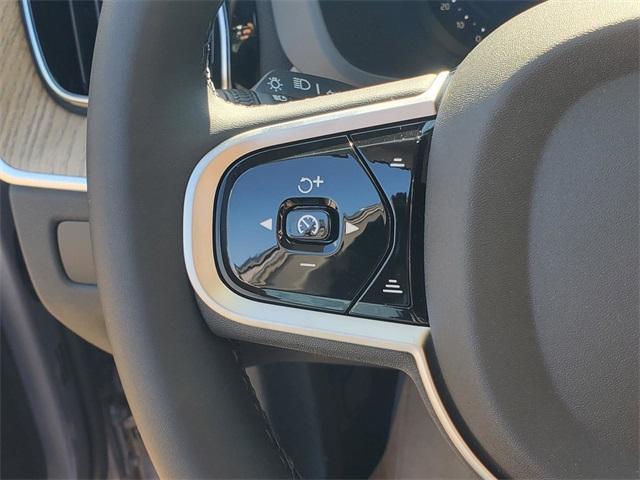 new 2026 Volvo XC60 car, priced at $54,985