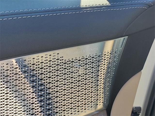 new 2025 Volvo EX90 car, priced at $92,470