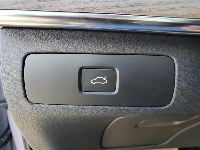 new 2026 Volvo XC90 car, priced at $65,450