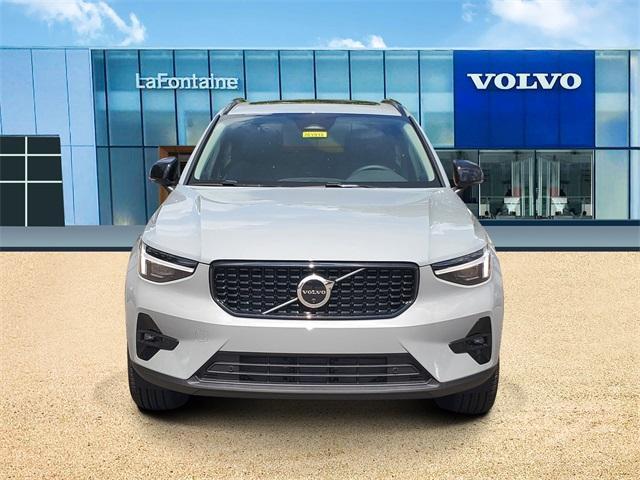 new 2026 Volvo XC40 car, priced at $51,975
