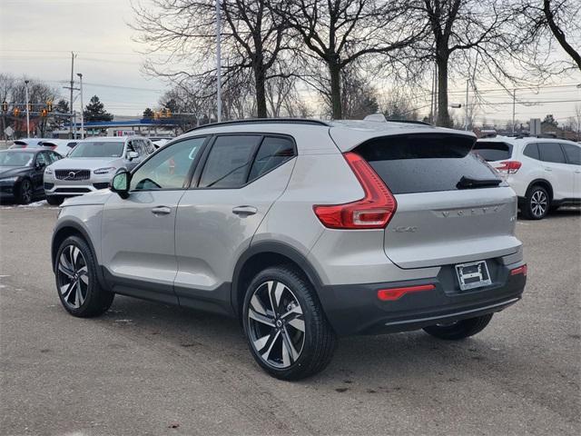 new 2025 Volvo XC40 car, priced at $49,550