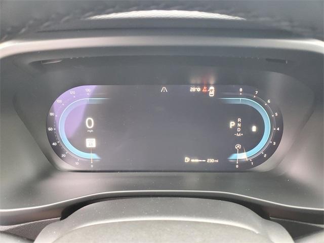 new 2025 Volvo XC40 car, priced at $49,550