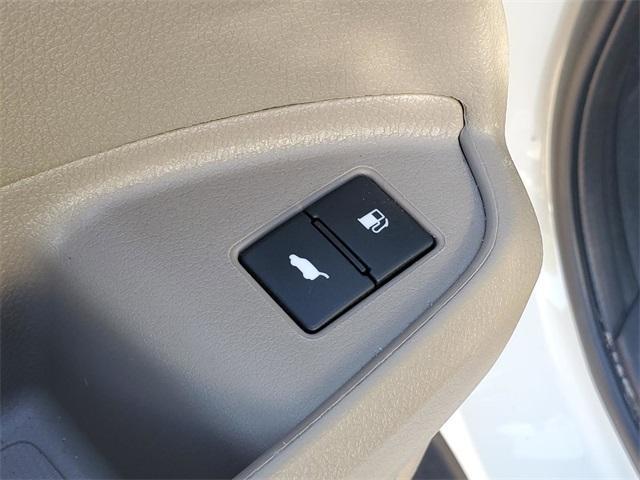 used 2017 Honda Pilot car, priced at $21,705