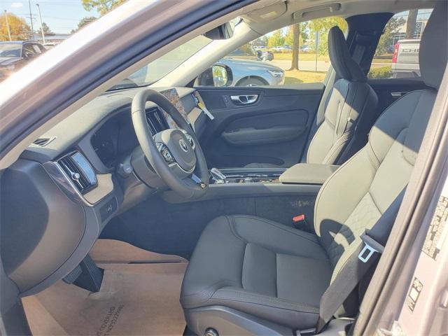 new 2026 Volvo XC60 car, priced at $54,985