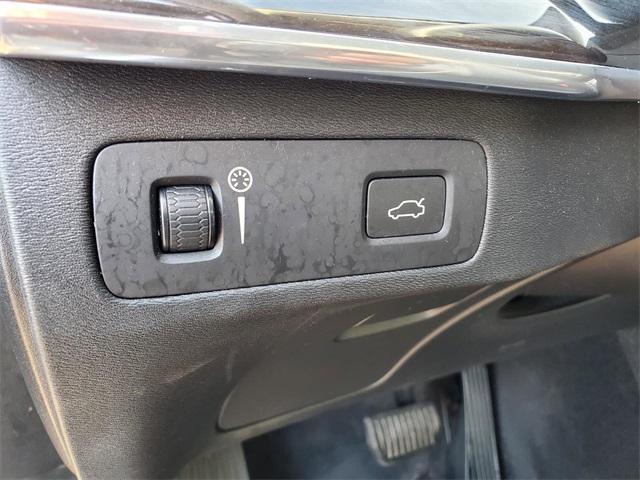 used 2019 Volvo XC90 car, priced at $15,250