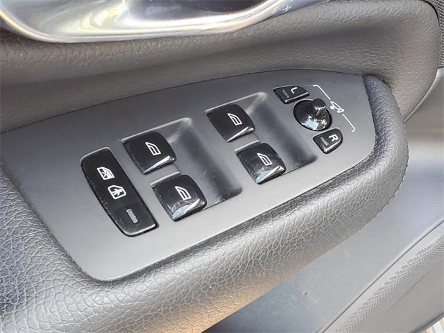 used 2019 Volvo XC90 car, priced at $15,250