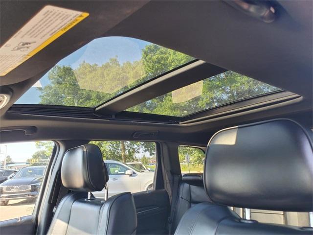 used 2015 Jeep Grand Cherokee car, priced at $12,760