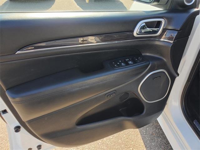 used 2015 Jeep Grand Cherokee car, priced at $12,760