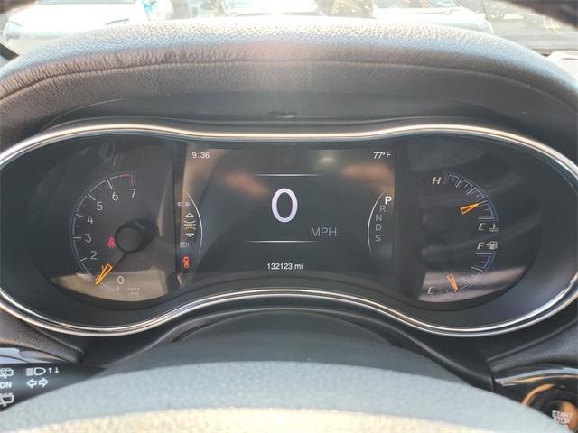 used 2015 Jeep Grand Cherokee car, priced at $12,760