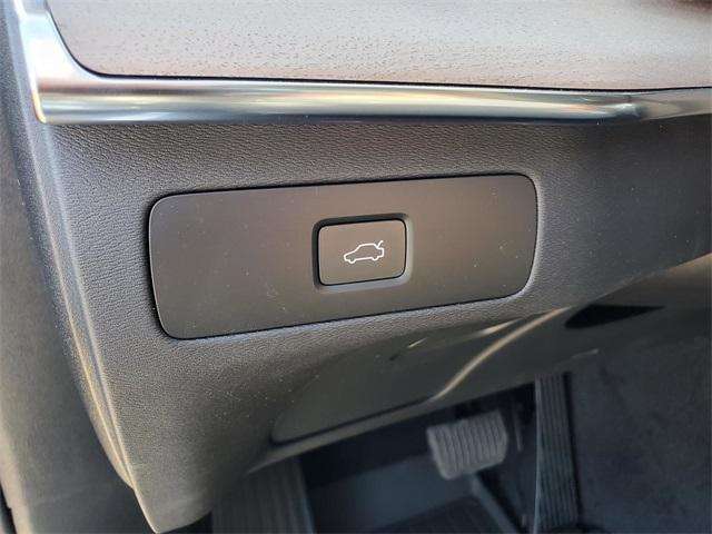 new 2026 Volvo XC90 car, priced at $68,825