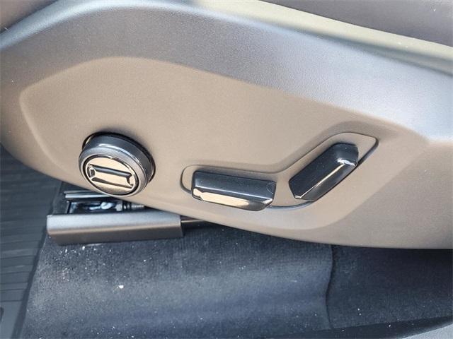 new 2026 Volvo XC90 car, priced at $68,825