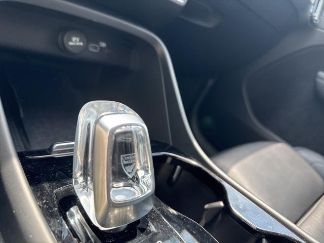 used 2023 Volvo XC40 car, priced at $35,175