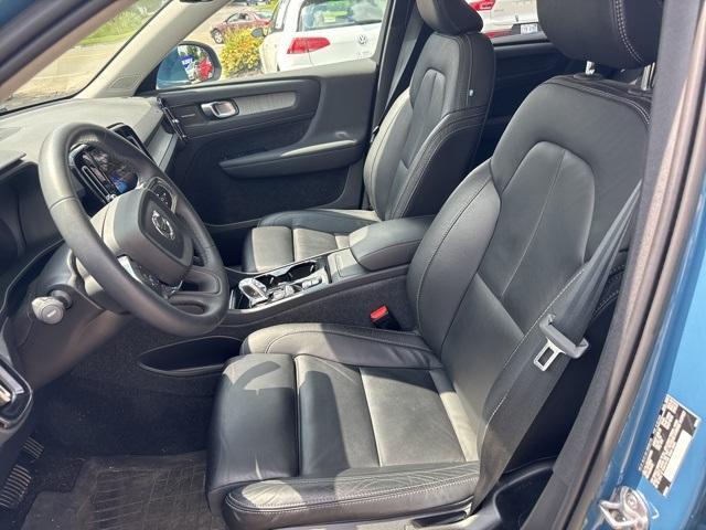 used 2023 Volvo XC40 car, priced at $35,175