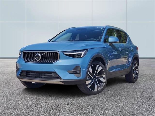 used 2023 Volvo XC40 car, priced at $33,490