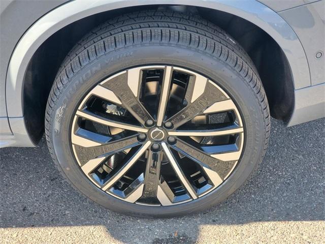 new 2026 Volvo XC90 car, priced at $72,155