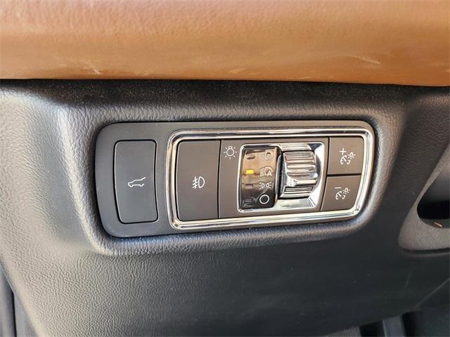 used 2020 Lincoln Aviator car, priced at $33,821
