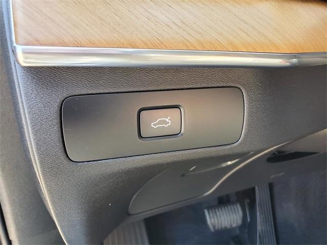 used 2024 Volvo XC90 car, priced at $46,300