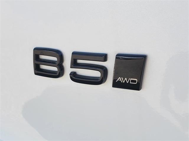 new 2026 Volvo XC40 car, priced at $52,850