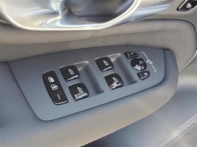 new 2026 Volvo XC90 car, priced at $68,825