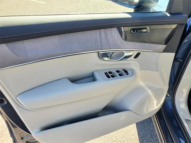 new 2026 Volvo XC90 car, priced at $73,450