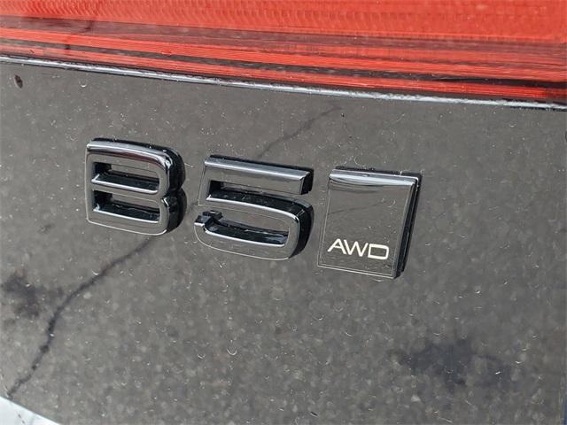 new 2025 Volvo XC60 car, priced at $62,300