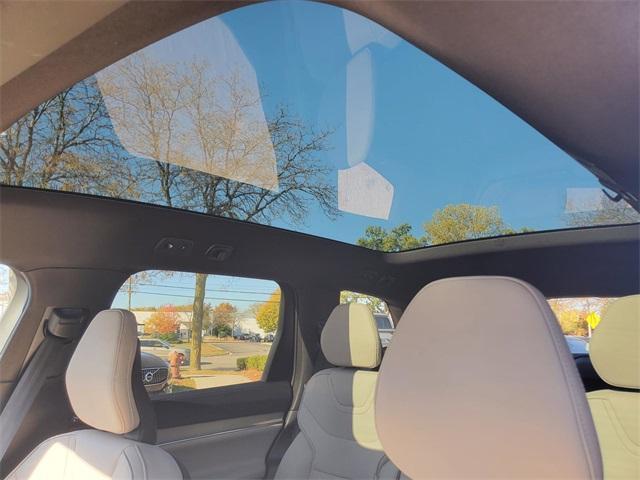 new 2025 Volvo EX90 car, priced at $74,070