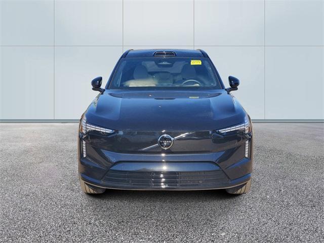 new 2025 Volvo EX90 car, priced at $74,070
