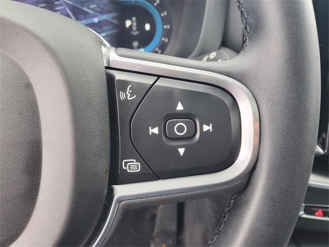 used 2023 Volvo XC60 car, priced at $34,500