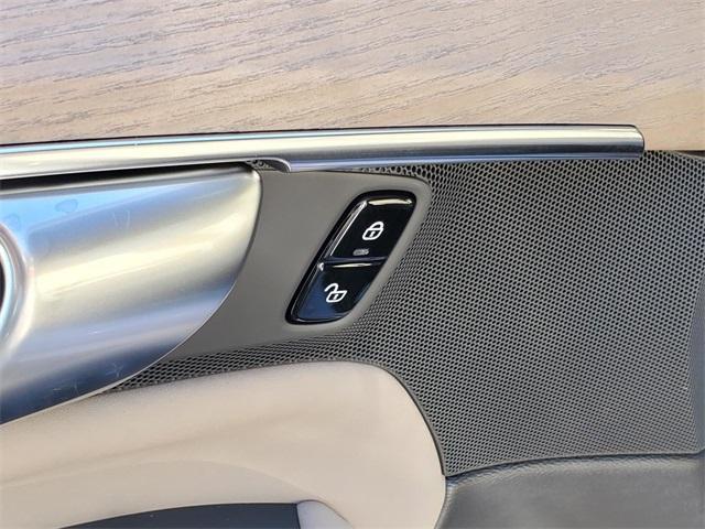 new 2026 Volvo XC90 car, priced at $70,000
