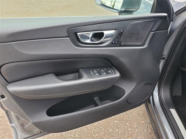 used 2020 Volvo XC60 car, priced at $26,400