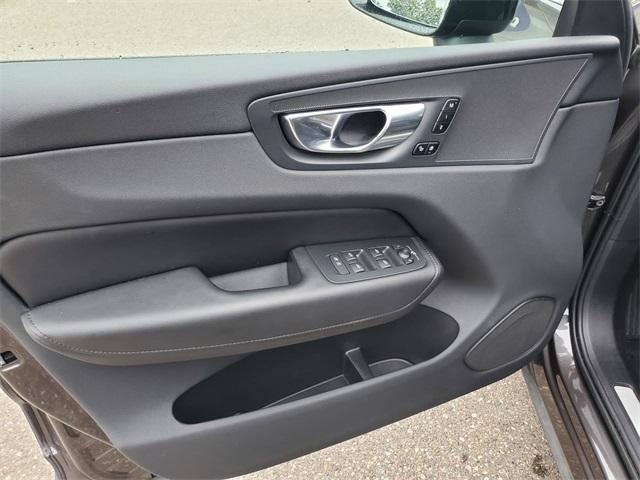 used 2023 Volvo XC60 car, priced at $39,500