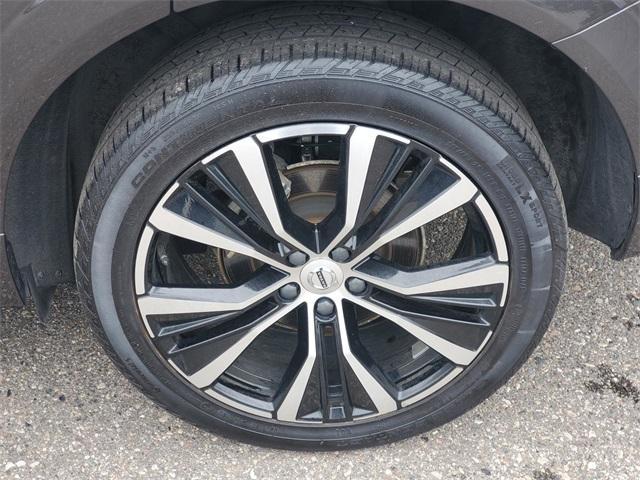 used 2023 Volvo XC60 car, priced at $39,500