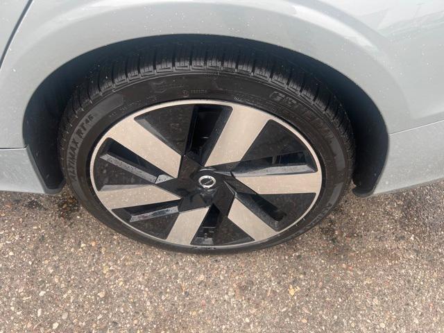 used 2024 Volvo S60 Recharge Plug-In Hybrid car, priced at $41,625