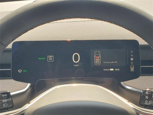 new 2025 Volvo EX90 car, priced at $84,300