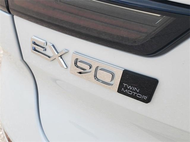 new 2025 Volvo EX90 car, priced at $84,300