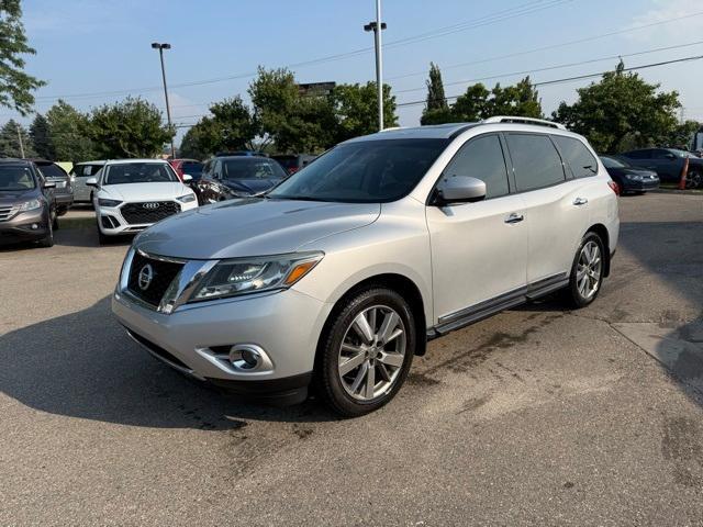 used 2014 Nissan Pathfinder car, priced at $6,500