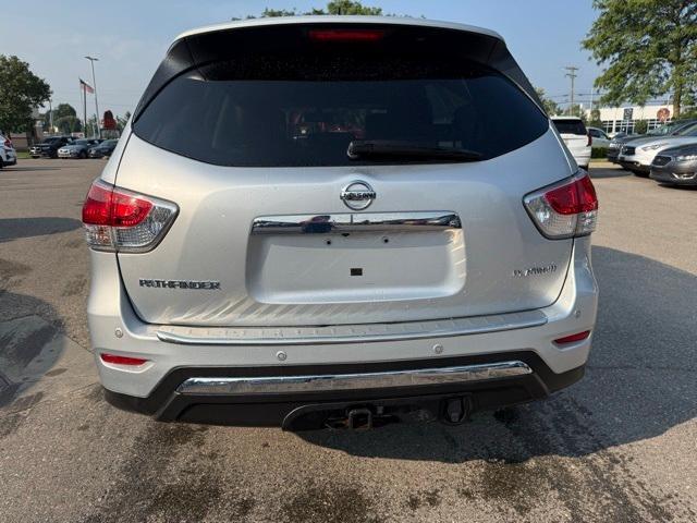 used 2014 Nissan Pathfinder car, priced at $6,500