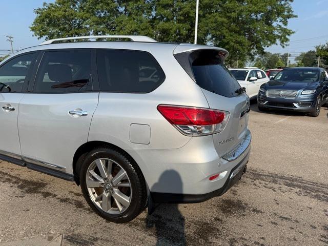 used 2014 Nissan Pathfinder car, priced at $6,500