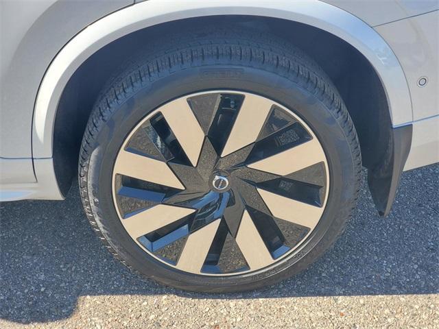 used 2024 Volvo XC90 Recharge Plug-In Hybrid car, priced at $53,700