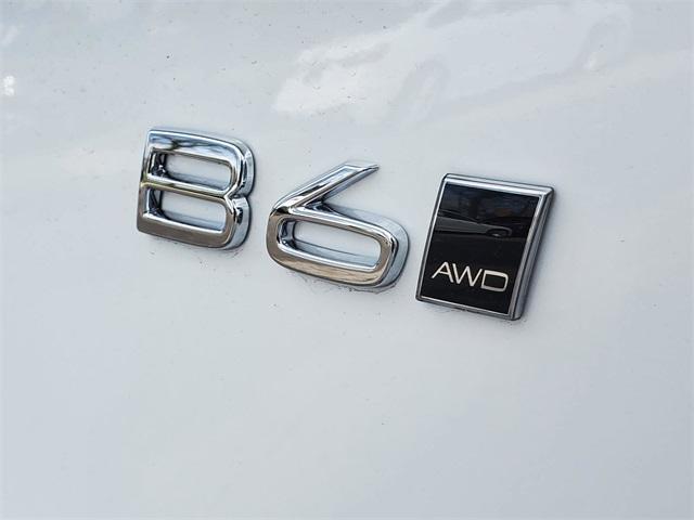 new 2025 Volvo XC90 car, priced at $72,495