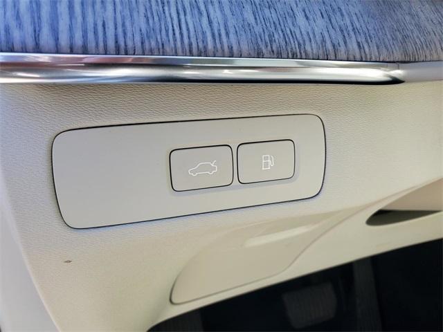 used 2024 Volvo XC90 Recharge Plug-In Hybrid car, priced at $52,500