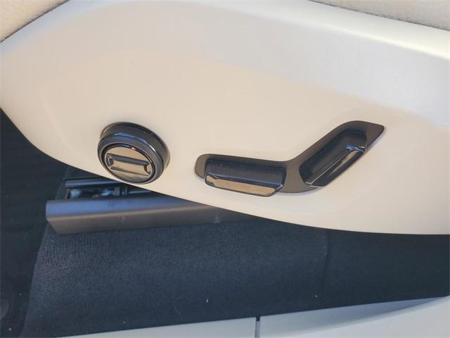 used 2024 Volvo XC90 Recharge Plug-In Hybrid car, priced at $52,500