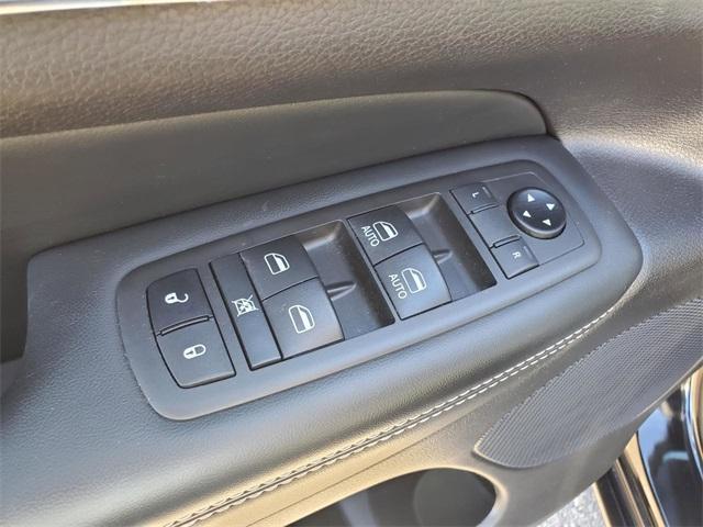 used 2021 Jeep Grand Cherokee car, priced at $27,273