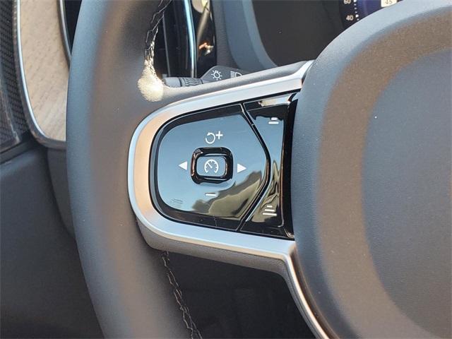 new 2026 Volvo XC60 car, priced at $55,360